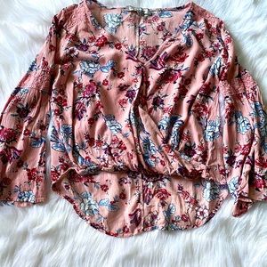 Crave fame floral high low top with bell sleeves